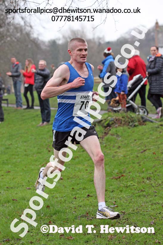 Morpeth Harriers 11k Road Race. Photo: David T. Hewitson/Sports for All Pics